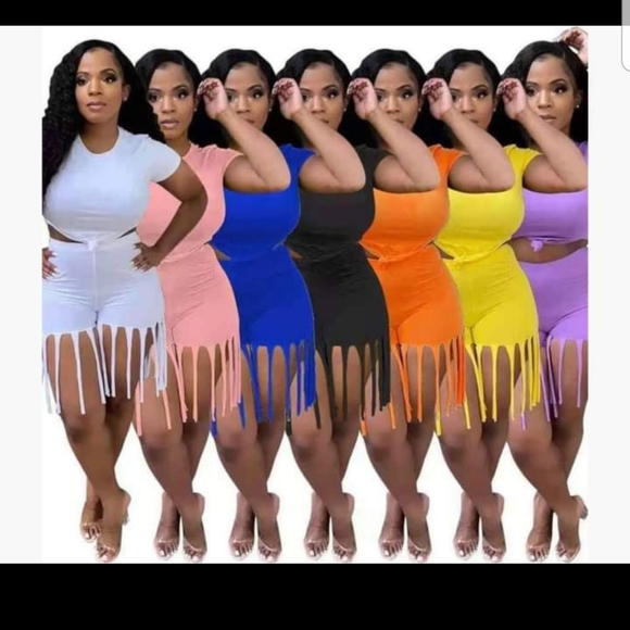 Clothes - Picture 6 of 6